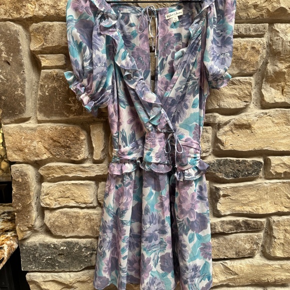 For Love And Lemons Dresses & Skirts - For Love & Lemons Shelly Mini Lilac Floral Dress Size XS